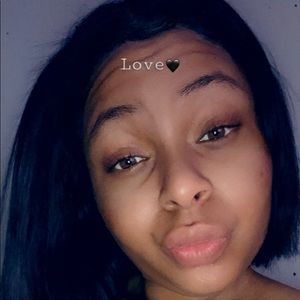 Meet your Posher, Khadijah